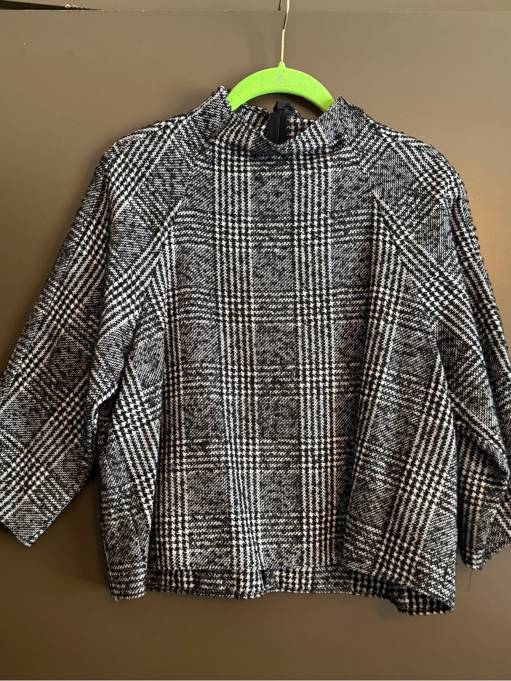 NWT Zara Black and White Plaid Top